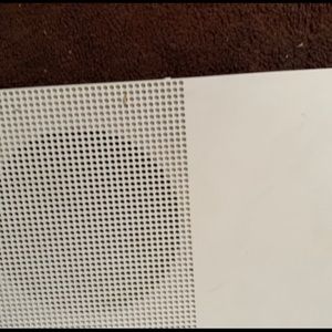 Xbox One S with 2 terabyte storage a nice mic